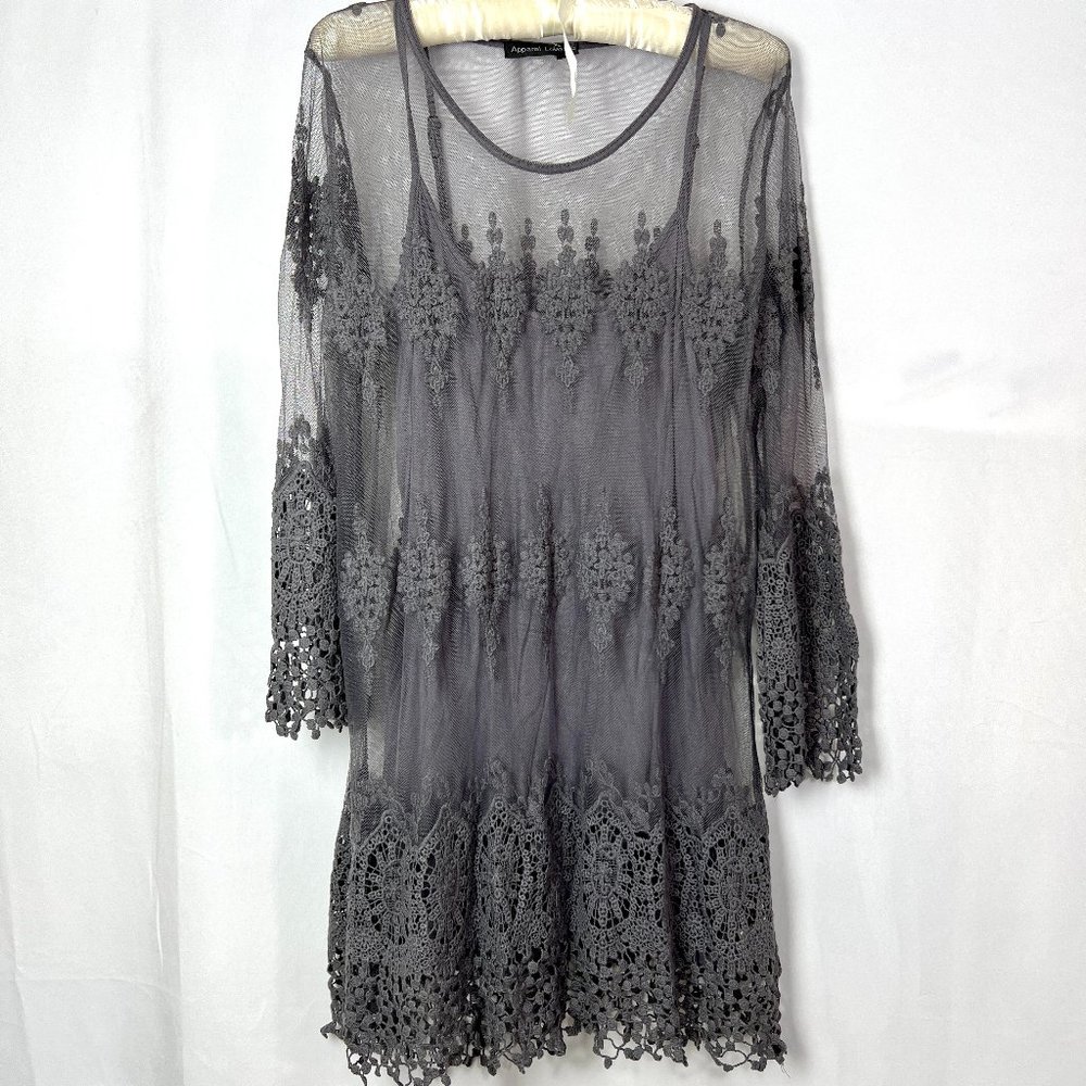 Apparel Love Gray Lace Dress With Cami Under Dress Sz L.